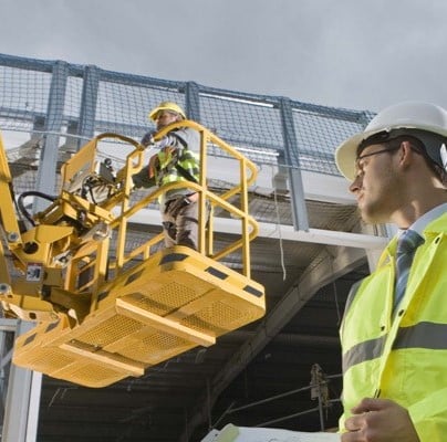Hoogwerker aan het werk